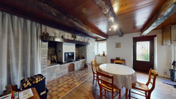 Maison T3 Villecomtal + terrain plat de 410 m² Villecomtal