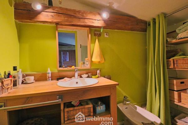 Longère 295 m² à Sommières-du-Clain 86160