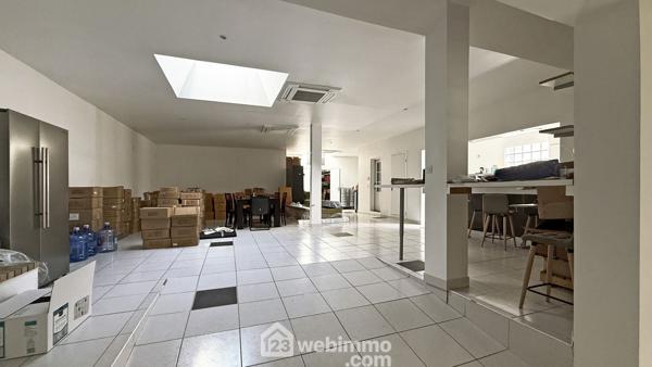 Maison de ville 430 m² à Ormesson-sur-Marne 94490