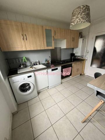 Appartement à louer 4 pièces de 9 m²