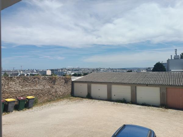 Appartement T4 avec garage, parking privé et visite virtuelle – Brest centre / Recouvrance
