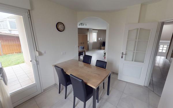 Maison à vendre    6 pièces •  Norroy-le-Veneur