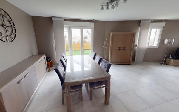 Maison à vendre    6 pièces •  Norroy-le-Veneur