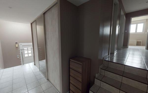 Maison à vendre    6 pièces •  Norroy-le-Veneur