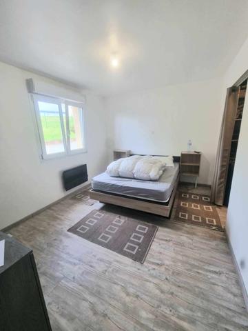 pavillon récent de 90 m2 avec terrain