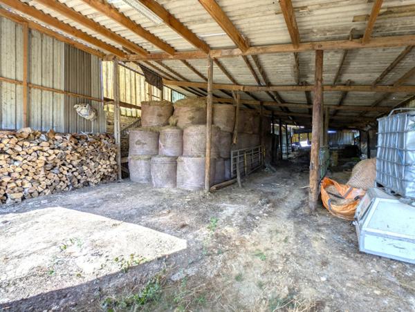 Maison à vendre 7 pièces SAINT BONNET DE CRAY (71)