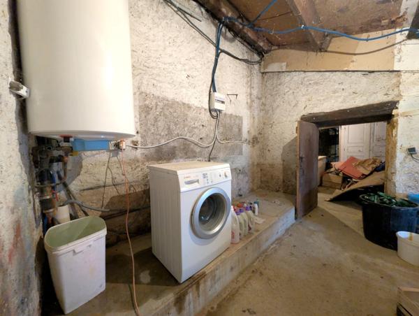 Maison à vendre 7 pièces SAINT BONNET DE CRAY (71)