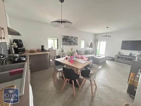Appartement à louer 4 pièces 85.8m² Pamiers (09100)