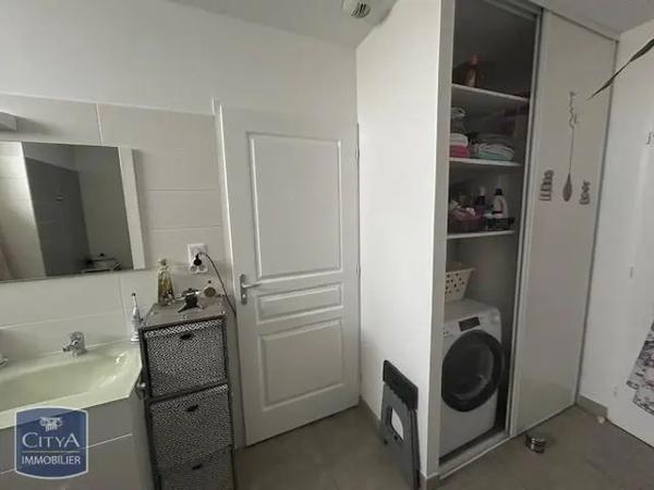 Appartement à louer 4 pièces 85.8m² Pamiers (09100)