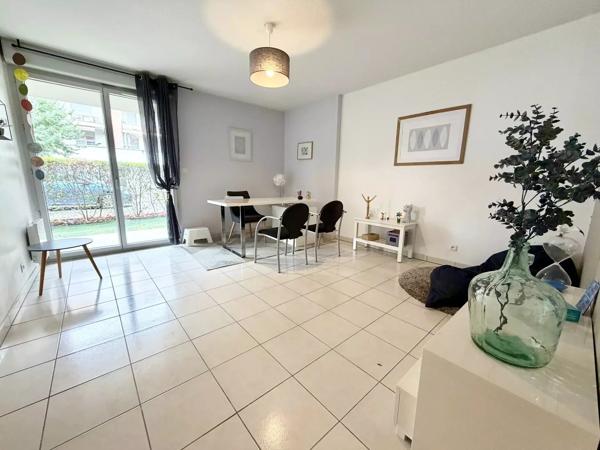 Vente immobilière : Appartement à L'Union  2 pièces 44 m² 177 000 €- FLORENCE CARRÉ IMMO.