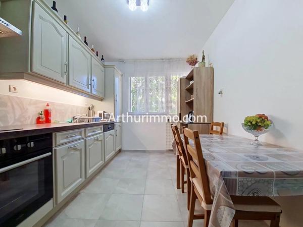 Vente                                                      Appartement
                        
                     4 pièces                      78 m2                     à Boissy-Saint-Léger
