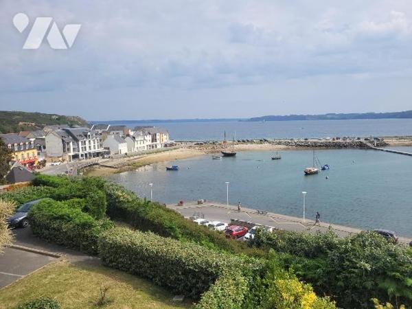 CAMARET SUR MER - RARE - VUE SUR MER - Maison récente de bonne construction composée d'une entr...