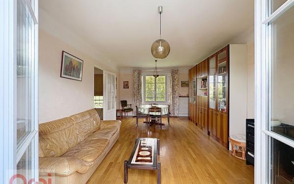 Maison à vendre    6 pièces • 144 m2 Châtillon