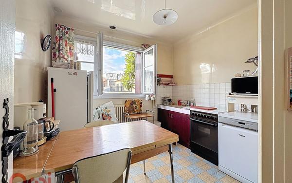 Maison à vendre    6 pièces • 144 m2 Châtillon