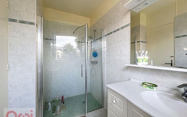 Maison à vendre    6 pièces • 144 m2 Châtillon