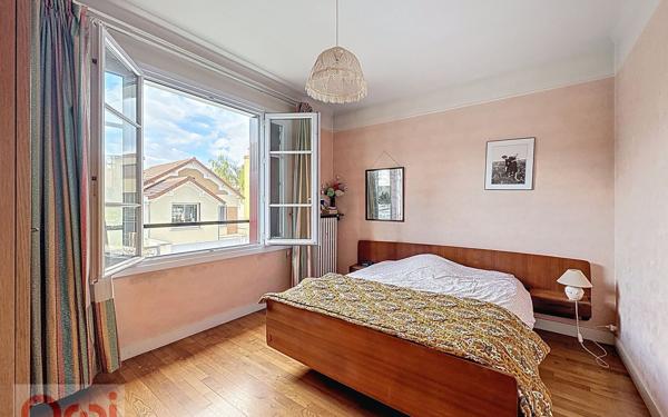 Maison à vendre    6 pièces • 144 m2 Châtillon