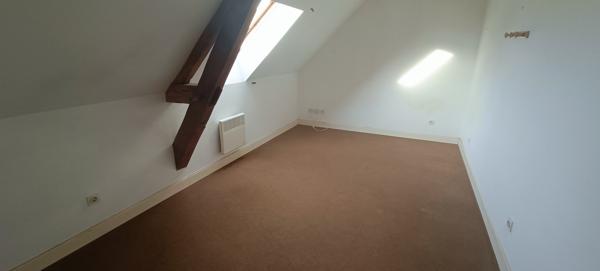 Maison 3 ou 4 chambres sur 1700 m² de terrain