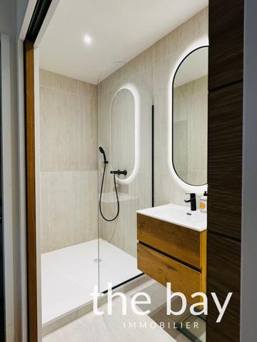 Gujan-Mestras (33470) Gujan-Mestras – Maison de plain-pied aux prestations haut de gamme, avec piscine et grand séjour de 87 m²