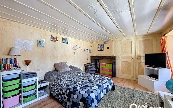 Maison à vendre    7 pièces •  Andelat