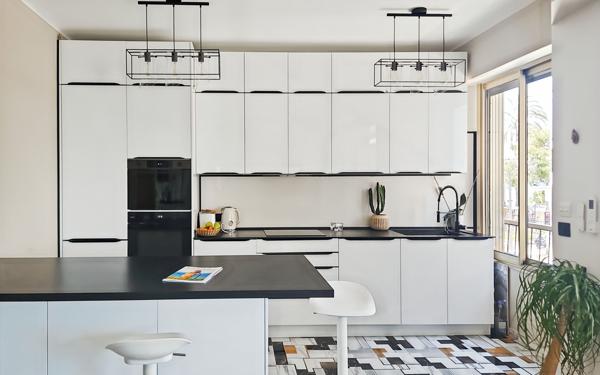 Appartement à vendre    1 pièce • 32,17 m2 Nice