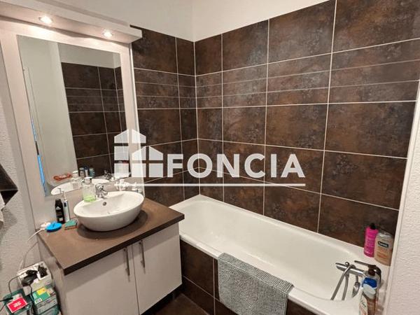 Location Appartement 2 pièces 39.1 m² - 3 RUE CHARLES PEGUY Montelimar 26200