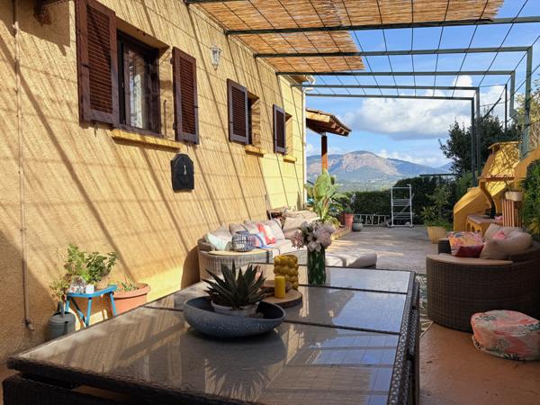 Mezzavia (20167) Maison 200 m² avec piscine et appartement indépendant – Ajaccio