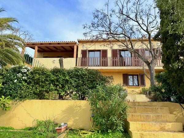 Mezzavia (20167) Maison 200 m² avec piscine et appartement indépendant – Ajaccio