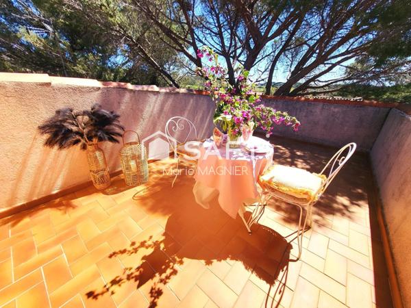 À VENDRE : VILLA PROVENÇALE DE CARACTÈRE  DE 269 M2 À RÉNOVER – LA CROIX-VALMER,   avec jardin aux essences méditerranéennes de 1300 m2 piscinable proche village et plage