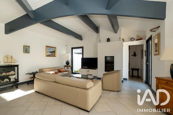 Maison à vendre 6 pièces 219 m² Sainte-Marie-de-Ré
