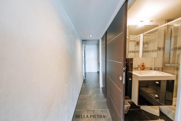 Le Grau-du-Roi (30240) Port Camargue - Bien d’exception en première ligne sur le port - Double marina avec ponton privatif