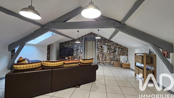 Immeuble à vendre 293 m² Maurs