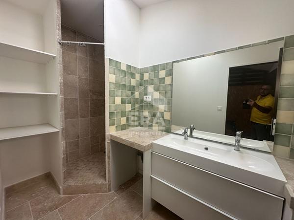 A VENDRE 83170 TOURVES MAISON DE VILLAGE TYPE 5 DE 120 M² AVEC LOCAL COMMERCIAL