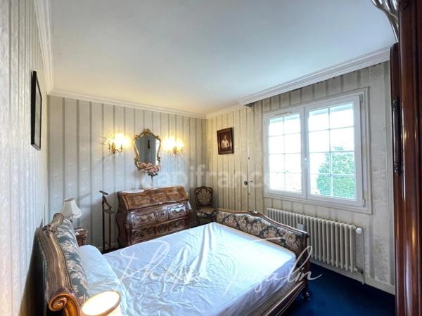 Maison 150 m², 8 pièces, 6 chambres, Chatellerault (86)