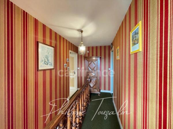 Maison 150 m², 8 pièces, 6 chambres, Chatellerault (86)