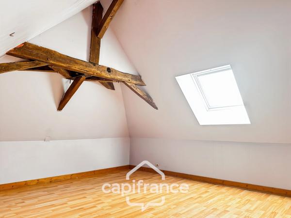 À vendre – Ensemble immobilier de 2 logements à Mansigné