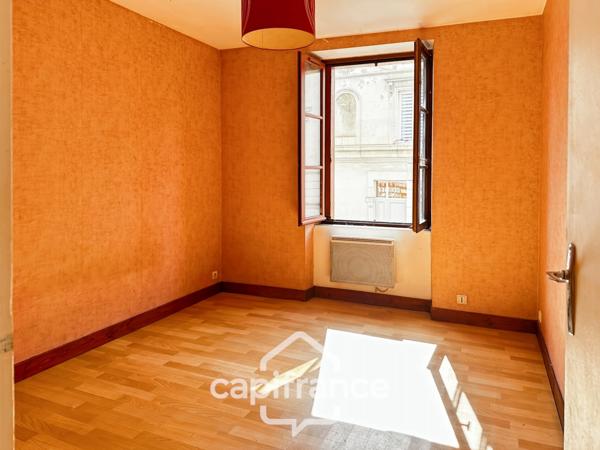 À vendre – Ensemble immobilier de 2 logements à Mansigné