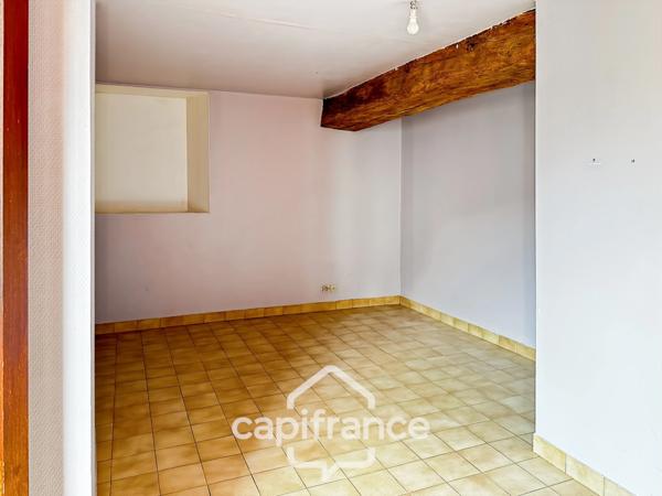 À vendre – Ensemble immobilier de 2 logements à Mansigné