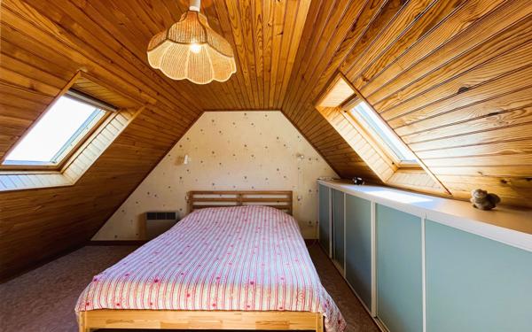 Maison à vendre    5 pièces •  Plouhinec