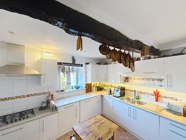 PLAIGNE : MAISON RENOVEE AVEC 4 CHAMBRES, JARDIN ET GARAGE