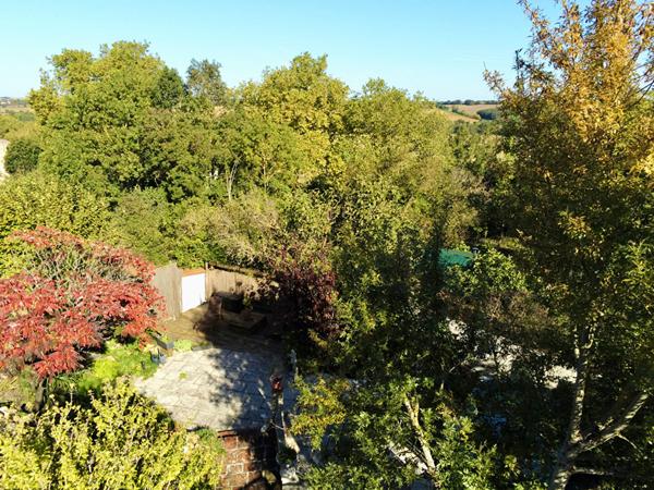 PLAIGNE : MAISON RENOVEE AVEC 4 CHAMBRES, JARDIN ET GARAGE