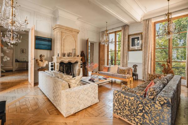 Appartement Paris 6 e - HÔTEL SEGUIER