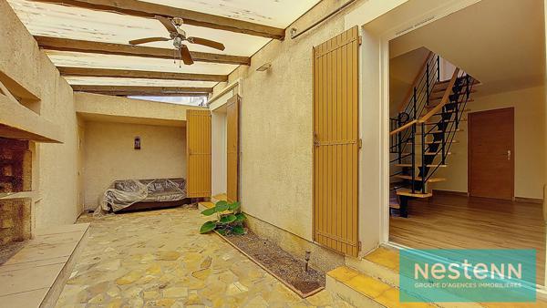 Istres, Maison 125m², type 4, 3 chambres, au calme absolu, atelier, garage, cave, véranda, terrasse et jardin