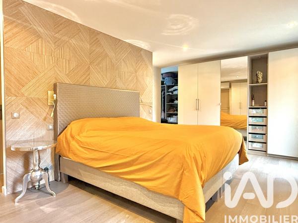 Maison à vendre 11 pièces 365 m² Mimet