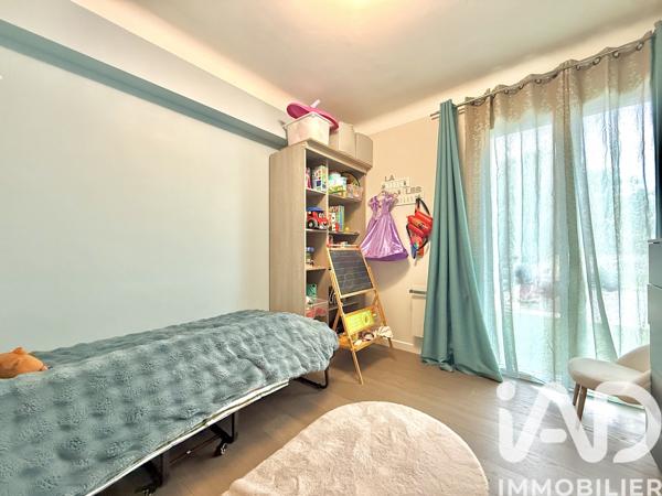 Maison à vendre 11 pièces 365 m² Mimet