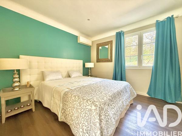 Maison à vendre 11 pièces 365 m² Mimet