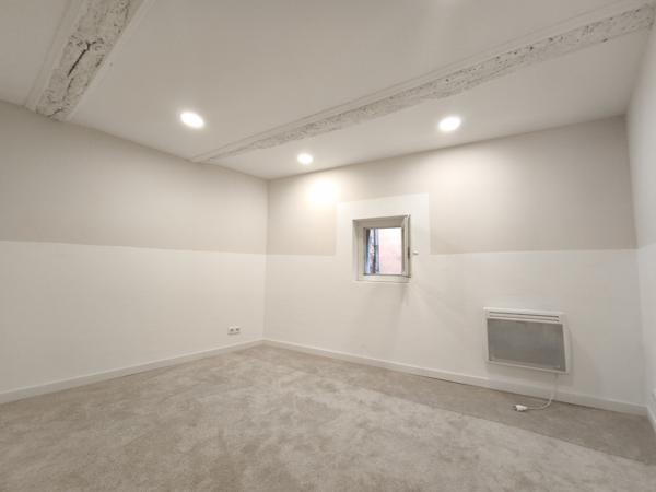 Clermont-l'Hérault (34800) Maison de Village rénovée en R+3 de 65m2 avec terrasse et grande cave