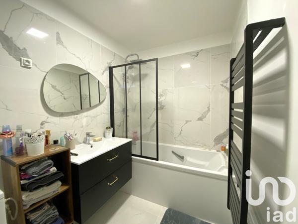 Appartement 3 pièces de 65 m² à Maromme (76150)