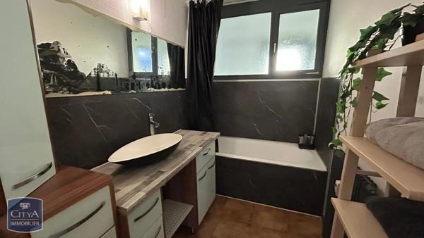 Appartement à louer 3 pièces 66.73m² Rixheim (68170)