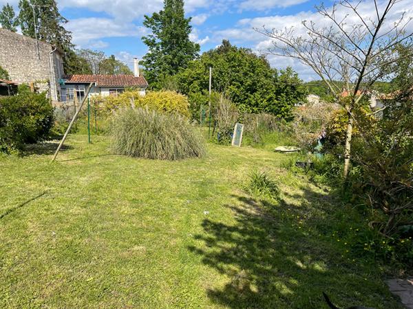 Maison située à deux pas du centre ville FONTENAY-LE-COMTE