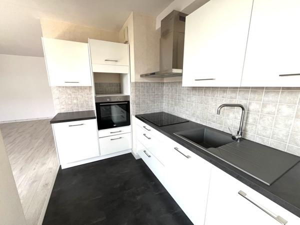 Appartement à louer 665 € CC Limoges 3 p 65 m² DPE C